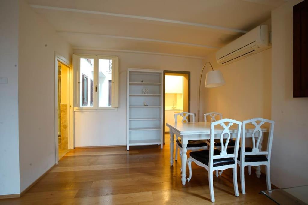 Apartamento Ampio Bilocale Centralissimo,